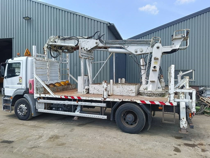 Mercedes-Benz atego risa camgrue 9501 drill boor airco incl rod - Maşină de foraj: Foto 3 Mercedes-Benz atego risa camgrue 9501 drill boor airco incl rod - Maşină de foraj: Foto 3