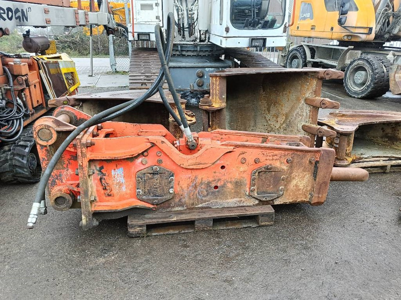 NPK E 210 GH9 hamer hammer hydraulic 18-25 ton 2000 - Ciocan hidraulic pentru Utilaje constructii: Foto 1 NPK E 210 GH9 hamer hammer hydraulic 18-25 ton 2000 - Ciocan hidraulic pentru Utilaje constructii: Foto 1