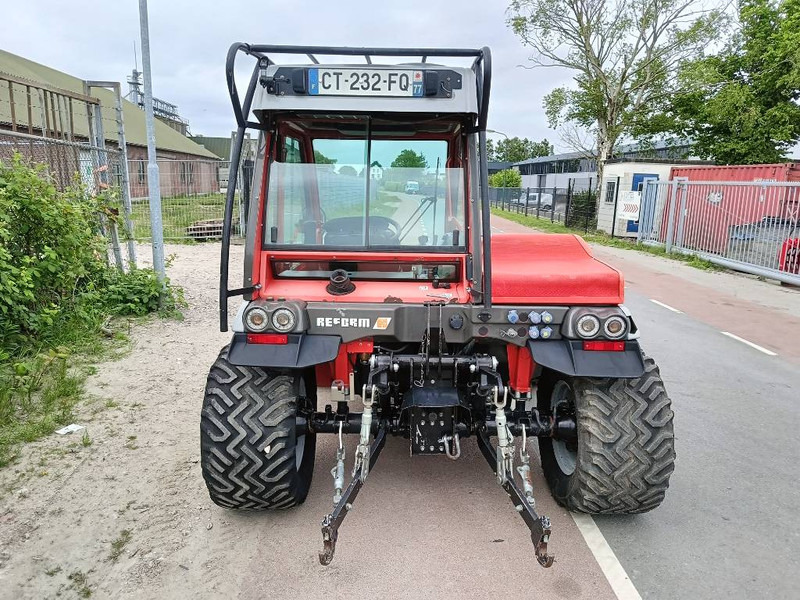 Reform Metrac H7 X maaier werktuigdrager 51kw 3,4 ton pto - Tractor mic: Foto 5 Reform Metrac H7 X maaier werktuigdrager 51kw 3,4 ton pto - Tractor mic: Foto 5