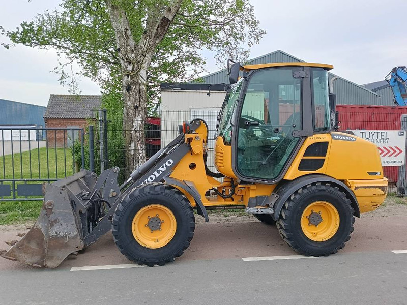 Volvo L 20 F-P shovel wiellader loader lader 2012 bak - Încărcător frontal pe pneuri: Foto 1 Volvo L 20 F-P shovel wiellader loader lader 2012 bak - Încărcător frontal pe pneuri: Foto 1