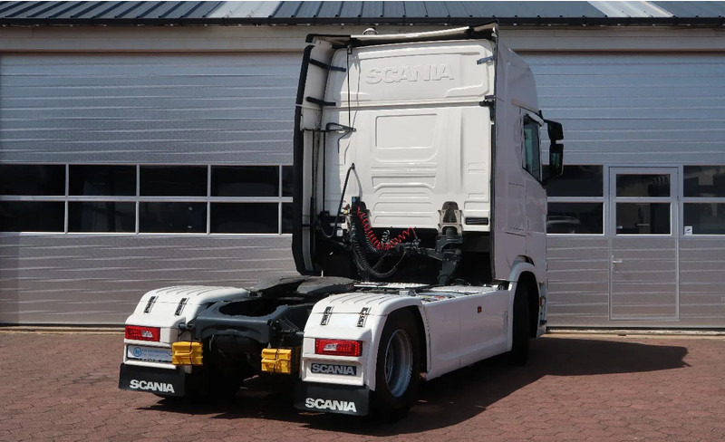 Scania S450 NGS RETARDER/ 2X TANK/ ACC/ PARK CLIMA/ DIFF LOCK - Cap tractor: Foto 4 Scania S450 NGS RETARDER/ 2X TANK/ ACC/ PARK CLIMA/ DIFF LOCK - Cap tractor: Foto 4