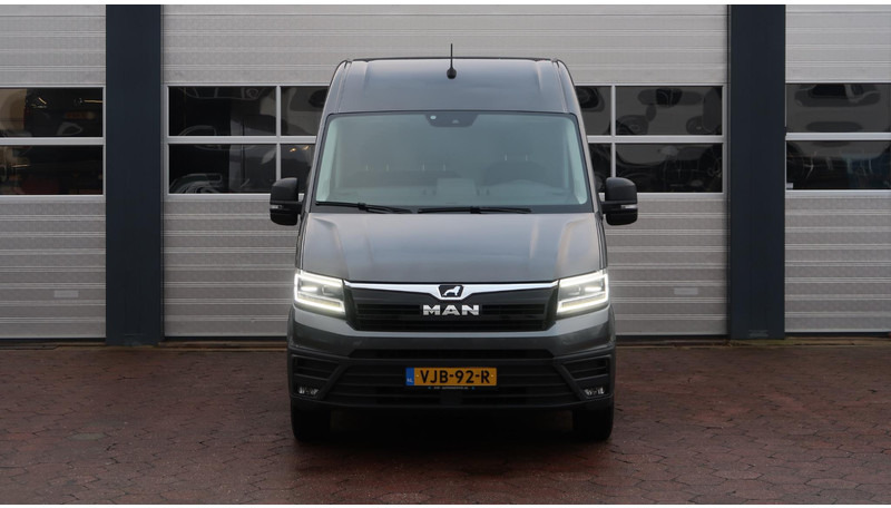 MAN TGE 35 2.0 L3H3 AUT/ LED/ CAMERA/ 2X DEUR/ CRUISE/ AIRCO/ TREKHAAK - Dubă: Foto 4 MAN TGE 35 2.0 L3H3 AUT/ LED/ CAMERA/ 2X DEUR/ CRUISE/ AIRCO/ TREKHAAK - Dubă: Foto 4