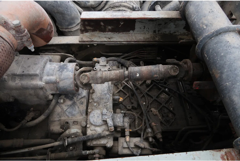 Autobetonieră Renault Kerax 370 8X4/ MIXER/ BARYVAL 9 M3/ CRUISE CONTROL/: Foto 12 Autobetonieră Renault Kerax 370 8X4/ MIXER/ BARYVAL 9 M3/ CRUISE CONTROL/: Foto 12