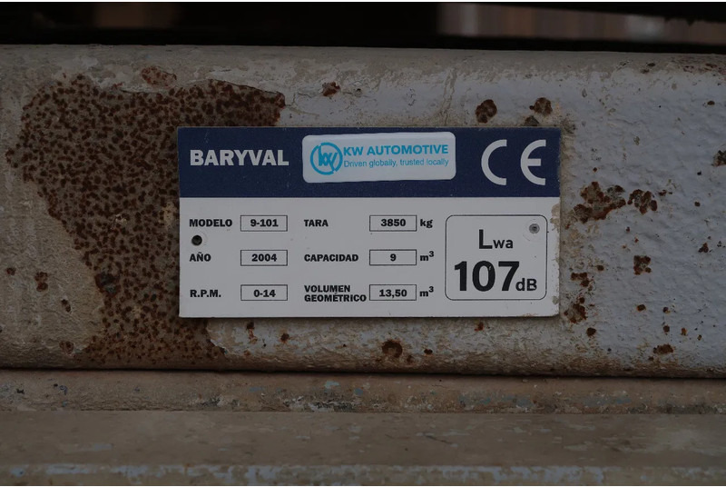 Autobetonieră Renault Kerax 370 8X4/ MIXER/ BARYVAL 9 M3/ CRUISE CONTROL/: Foto 20 Autobetonieră Renault Kerax 370 8X4/ MIXER/ BARYVAL 9 M3/ CRUISE CONTROL/: Foto 20