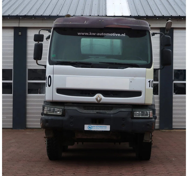 Autobetonieră Renault Kerax 370 8X4/ MIXER/ BARYVAL 9 M3/ CRUISE CONTROL/: Foto 17 Autobetonieră Renault Kerax 370 8X4/ MIXER/ BARYVAL 9 M3/ CRUISE CONTROL/: Foto 17