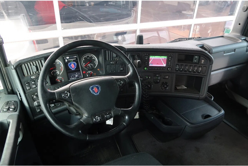 Scania R450 6X2/ HOOKLIFT 20T/ RETARDER/ LIFT/ - Camion cu sistem de cablu: Foto 2 Scania R450 6X2/ HOOKLIFT 20T/ RETARDER/ LIFT/ - Camion cu sistem de cablu: Foto 2