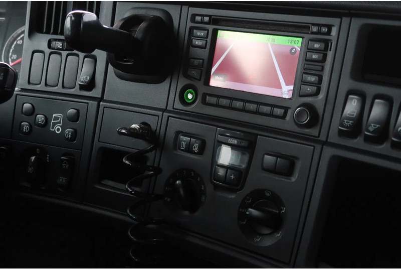 Scania R450 6X2/ HOOKLIFT 20T/ RETARDER/ LIFT/ - Camion cu sistem de cablu: Foto 4 Scania R450 6X2/ HOOKLIFT 20T/ RETARDER/ LIFT/ - Camion cu sistem de cablu: Foto 4