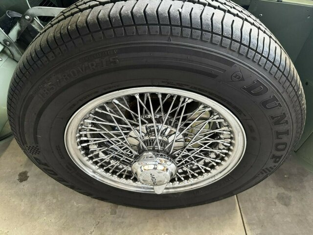 Automobil JAGUAR E-Type 4.2 Litre Series 1.5 FHC makellos!...: Foto 22