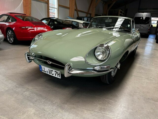 Automobil JAGUAR E-Type 4.2 Litre Series 1.5 FHC makellos!...: Foto 26