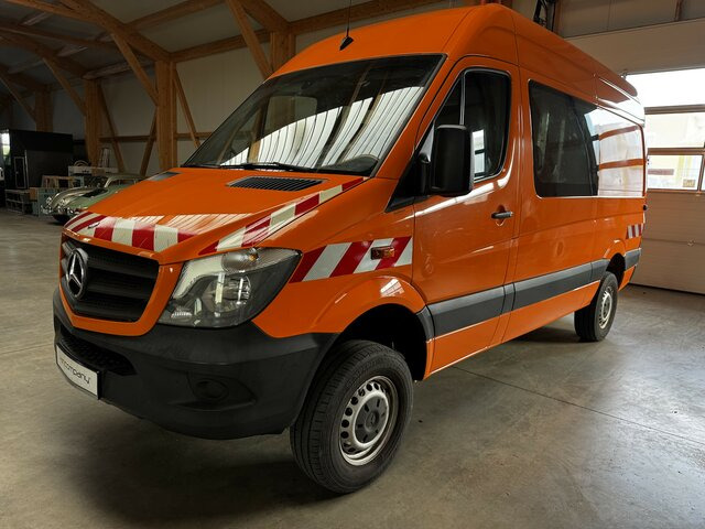MERCEDES-BENZ Sprinter 316 CDI 4x4 Allrad L2H2 1. Hand! - Dubă, Autoutilitară cabină dublă: Foto 1 MERCEDES-BENZ Sprinter 316 CDI 4x4 Allrad L2H2 1. Hand! - Dubă, Autoutilitară cabină dublă: Foto 1