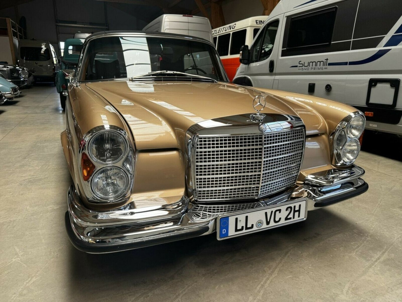 Mercedes-Benz 280 SE Cabrio W111 BRABUS-Classic Restauration - Cabrio: Foto 2 Mercedes-Benz 280 SE Cabrio W111 BRABUS-Classic Restauration - Cabrio: Foto 2