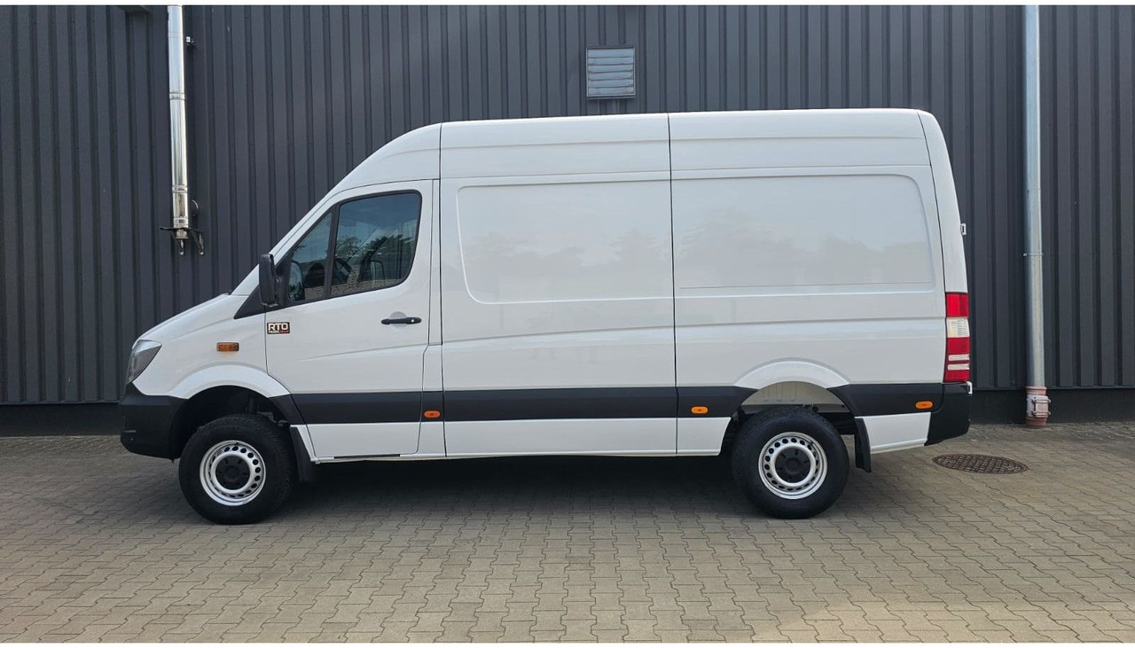 Mercedes-Benz Sprinter 319 CDI 4x4 3.0 V6 Untersetzung 1a! - Dubă: Foto 5 Mercedes-Benz Sprinter 319 CDI 4x4 3.0 V6 Untersetzung 1a! - Dubă: Foto 5