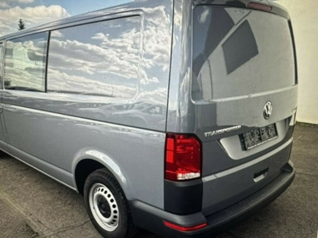 Volkswagen T6.1 Kasten LKW lang 6-Sitzer 2.0 TDI 4Motion - Autoutilitară compactă, Autoutilitară cabină dublă: Foto 4 Volkswagen T6.1 Kasten LKW lang 6-Sitzer 2.0 TDI 4Motion - Autoutilitară compactă, Autoutilitară cabină dublă: Foto 4