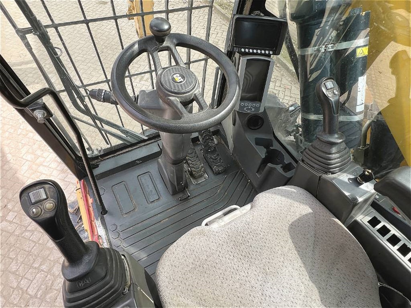 Excavator pentru manipulare de materiale pentru transport de deşeurilor Cat MH3022 2015 CE: Foto 9