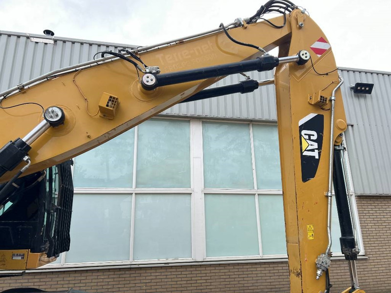 Excavator pentru manipulare de materiale pentru transport de deşeurilor Cat MH3022 2015 CE: Foto 18