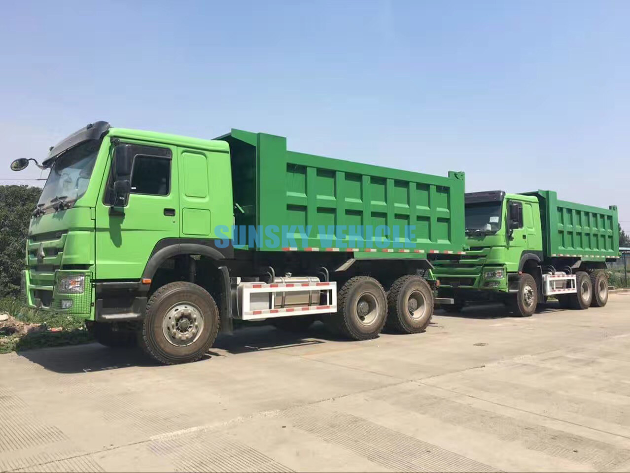 HOWO Brand New 6X4 380/430HP Tipper Truck - Camion basculantă: Foto 1 HOWO Brand New 6X4 380/430HP Tipper Truck - Camion basculantă: Foto 1