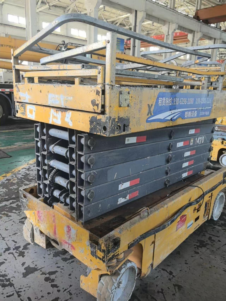 XCMG GTJZ1212 12m used lifting work table scissor lift price - Platforma foarfeca: Foto 5 XCMG GTJZ1212 12m used lifting work table scissor lift price - Platforma foarfeca: Foto 5