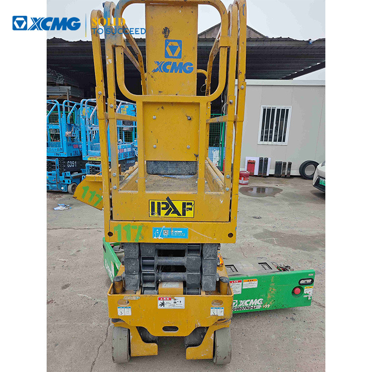 XCMG Lithium battery 8m second hand scissor lift XG0807HD-Li price - Platforma foarfeca: Foto 1 XCMG Lithium battery 8m second hand scissor lift XG0807HD-Li price - Platforma foarfeca: Foto 1