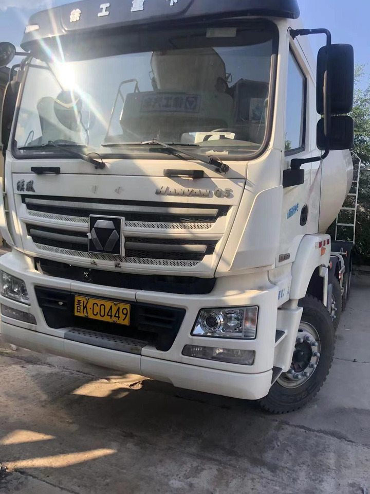 XCMG Official G12V 2021 Year 12m3 Used Cement Concrete Mixer Truck in Good Condition - Autobetonieră: Foto 4 XCMG Official G12V 2021 Year 12m3 Used Cement Concrete Mixer Truck in Good Condition - Autobetonieră: Foto 4