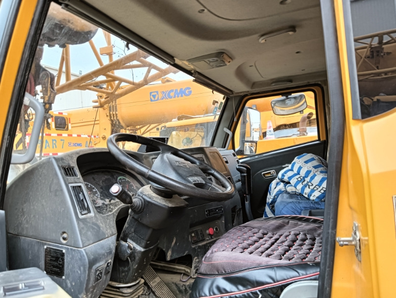 Automacara XCMG Official Second Hand Hydraulic Truck Crane XCT80L6 6-Section Arm Mobile Truck Crane For Sale: Foto 7