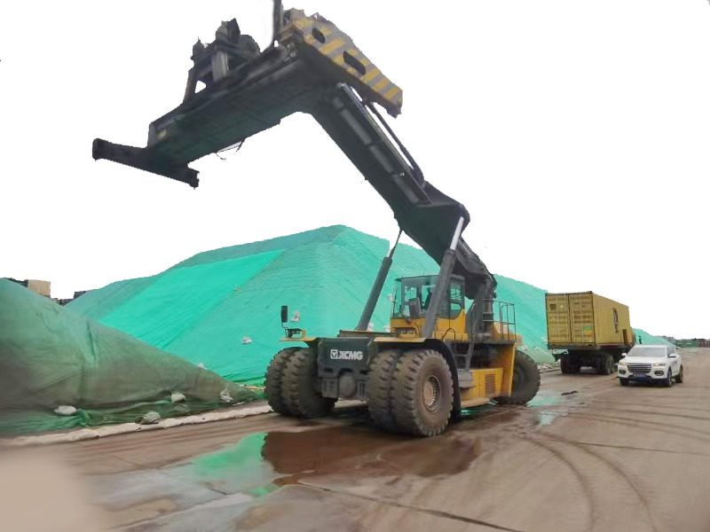 XCMG Official Used Mobile Reach Stacker 45 Tons XCS4531K For Container Price List - Reach stacker: Foto 2 XCMG Official Used Mobile Reach Stacker 45 Tons XCS4531K For Container Price List - Reach stacker: Foto 2