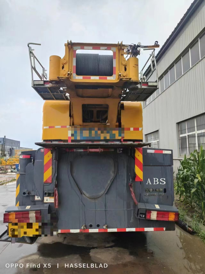 XCMG Official XCA180 180 Ton Second Hand All Terrain Crane Best Price - Macara tot teren: Foto 4 XCMG Official XCA180 180 Ton Second Hand All Terrain Crane Best Price - Macara tot teren: Foto 4