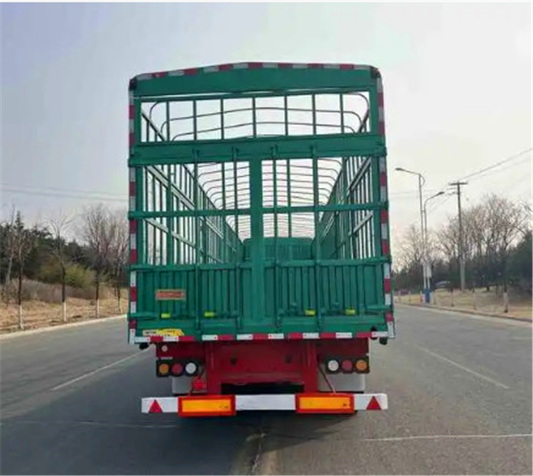 XCMG Official XLYZ9400CCYE Fence Cargo Semi Trailer - Semiremorcă platformă: Foto 4 XCMG Official XLYZ9400CCYE Fence Cargo Semi Trailer - Semiremorcă platformă: Foto 4
