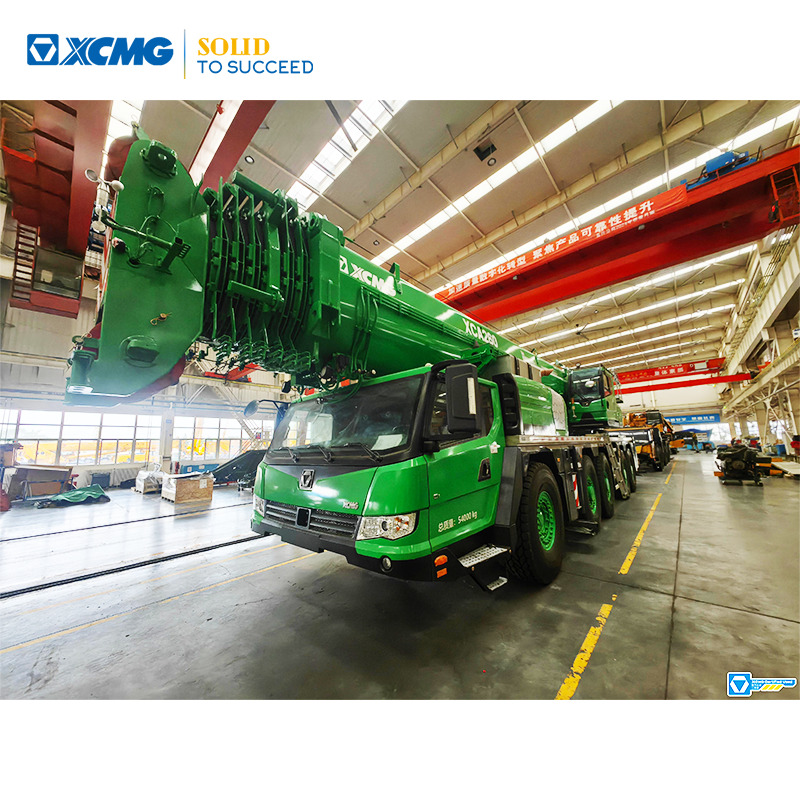 XCMG XCA260 used all terrain crane hydraulic lifting machine price - Macara tot teren: Foto 1 XCMG XCA260 used all terrain crane hydraulic lifting machine price - Macara tot teren: Foto 1