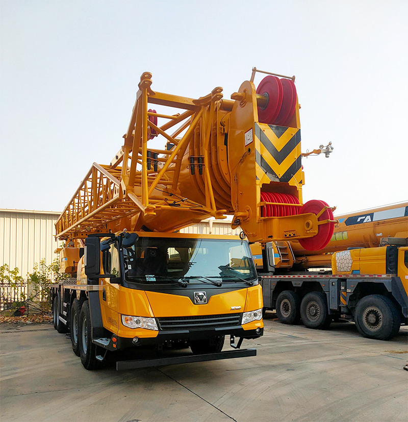 XCMG XCT100L7-I 100ton used pickup mobile hoist crane price - Automacara: Foto 5 XCMG XCT100L7-I 100ton used pickup mobile hoist crane price - Automacara: Foto 5