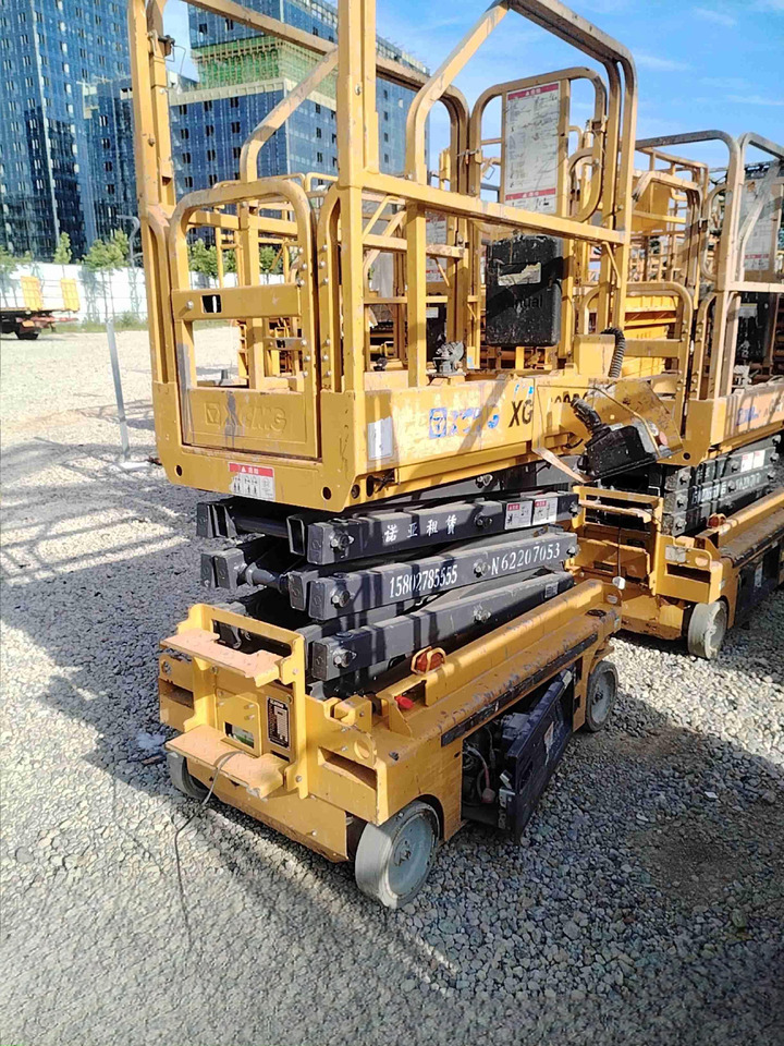 XCMG scissor lift 6m Self-propelled scissor lift price - Platforma foarfeca: Foto 5 XCMG scissor lift 6m Self-propelled scissor lift price - Platforma foarfeca: Foto 5