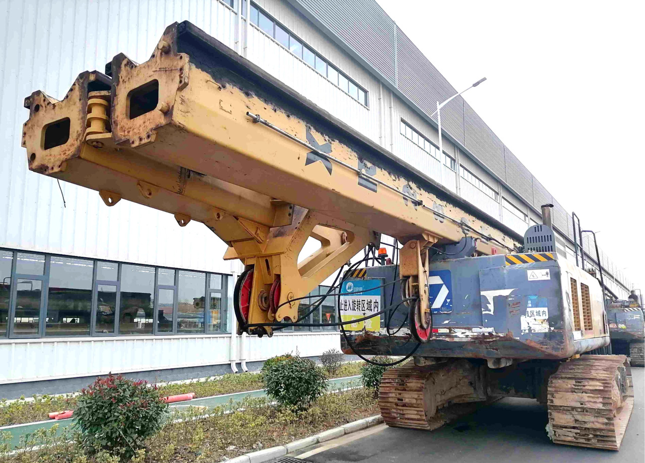 XCMG second hand XR280E crawler track drilling rig machine - Maşină de foraj: Foto 5 XCMG second hand XR280E crawler track drilling rig machine - Maşină de foraj: Foto 5
