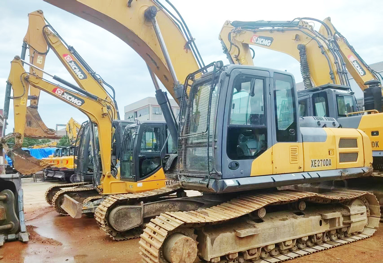 XCMG used 27ton crawler excavator XE270DK price - Excavator pe şenile: Foto 2 XCMG used 27ton crawler excavator XE270DK price - Excavator pe şenile: Foto 2