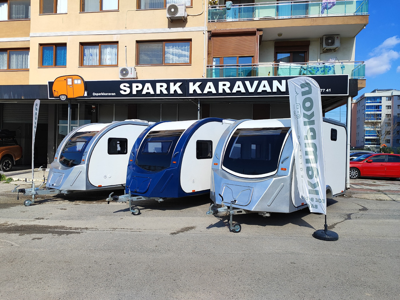 KAMPKON DEALER - Rulotă: Foto 4 KAMPKON DEALER - Rulotă: Foto 4