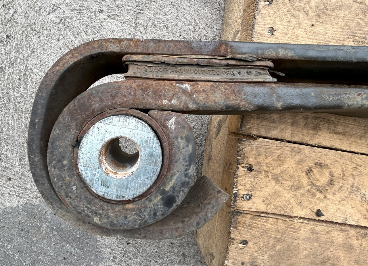 DAF 2-LEAF SPRING DAF XF 106 LIFT - Primăvară suspensie/ Foi de arc suspensie: Foto 2 DAF 2-LEAF SPRING DAF XF 106 LIFT - Primăvară suspensie/ Foi de arc suspensie: Foto 2