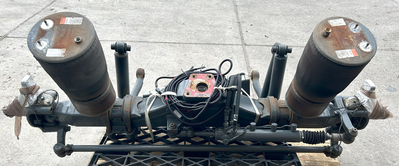 DAF COMPLETE STEERING AXLE DAF XF 106 480 - Axă spate: Foto 2 DAF COMPLETE STEERING AXLE DAF XF 106 480 - Axă spate: Foto 2
