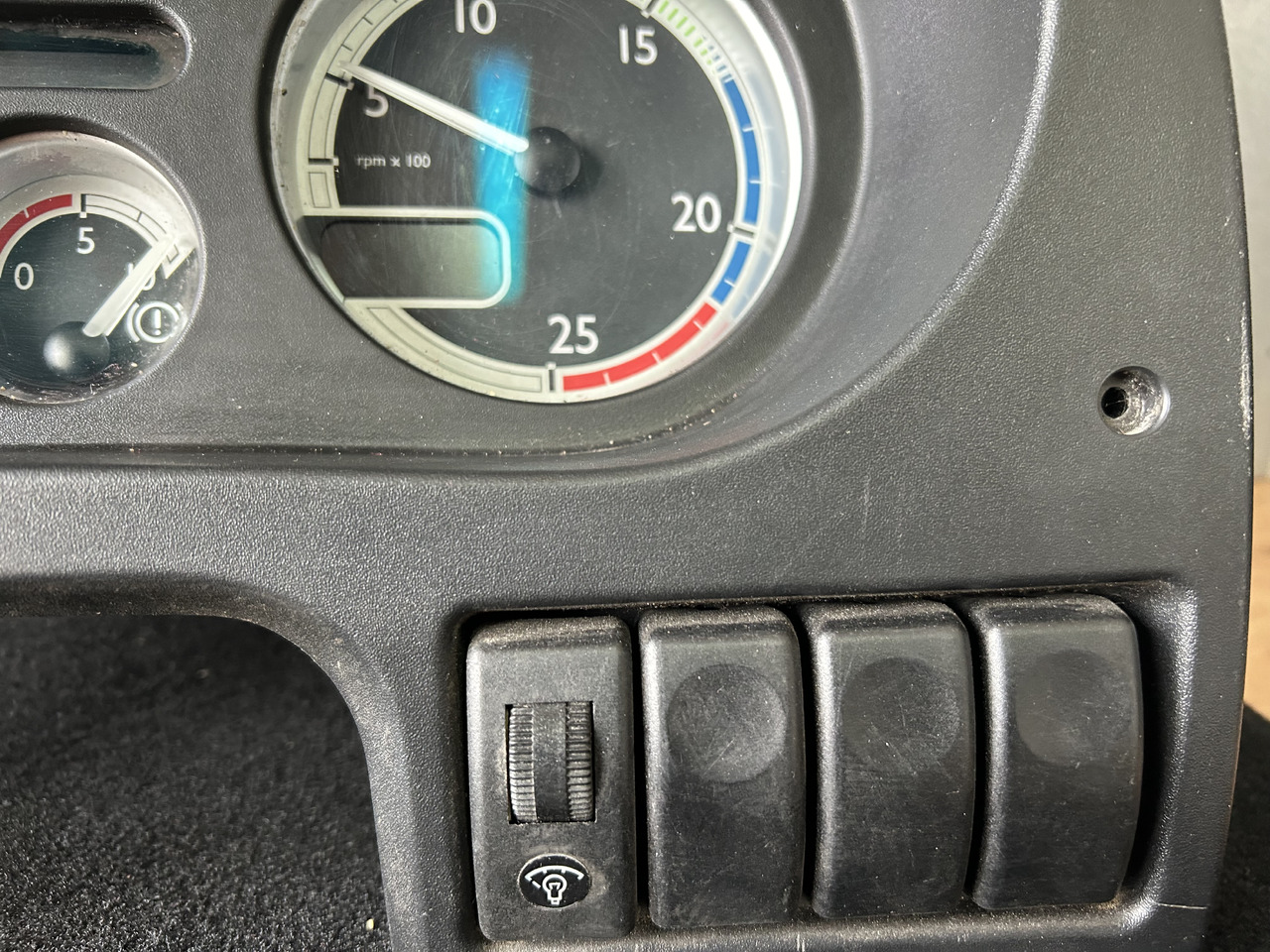 DAF COUNTER DAF XF 105 1789469 - Tablou de bord: Foto 3 DAF COUNTER DAF XF 105 1789469 - Tablou de bord: Foto 3