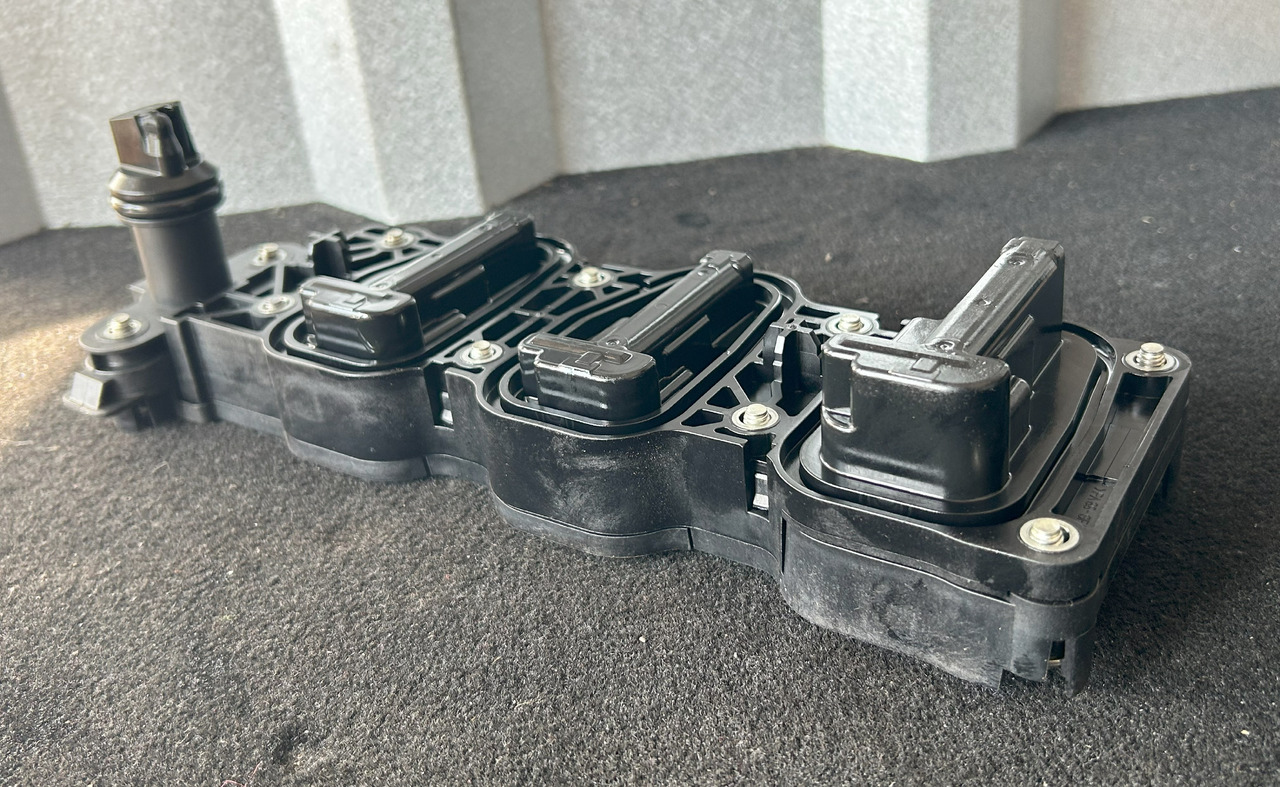 DAF XF 106 TRAXON - Calculator de bord pentru Camion: Foto 4 DAF XF 106 TRAXON - Calculator de bord pentru Camion: Foto 4