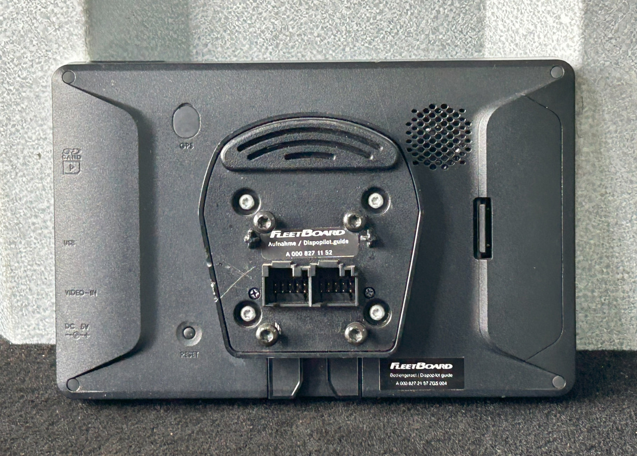MERCEDES-BENZ ACTROS MP4 FLEETBOARD DISPLAY SCREEN WITH BRACKET - Sistem de navigare: Foto 2 MERCEDES-BENZ ACTROS MP4 FLEETBOARD DISPLAY SCREEN WITH BRACKET - Sistem de navigare: Foto 2