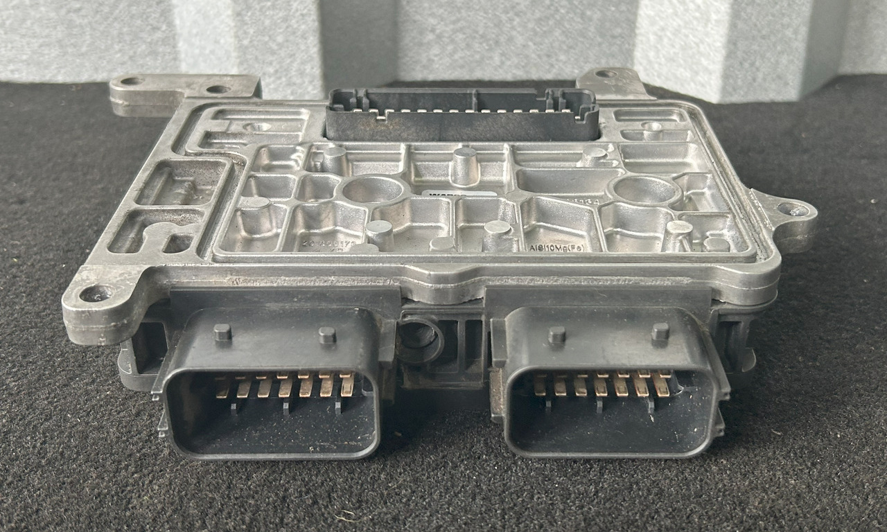 MERCEDES-BENZ ACTROS MP4 TCM GEARBOX CONTROLLER - Calculator de bord: Foto 4 MERCEDES-BENZ ACTROS MP4 TCM GEARBOX CONTROLLER - Calculator de bord: Foto 4