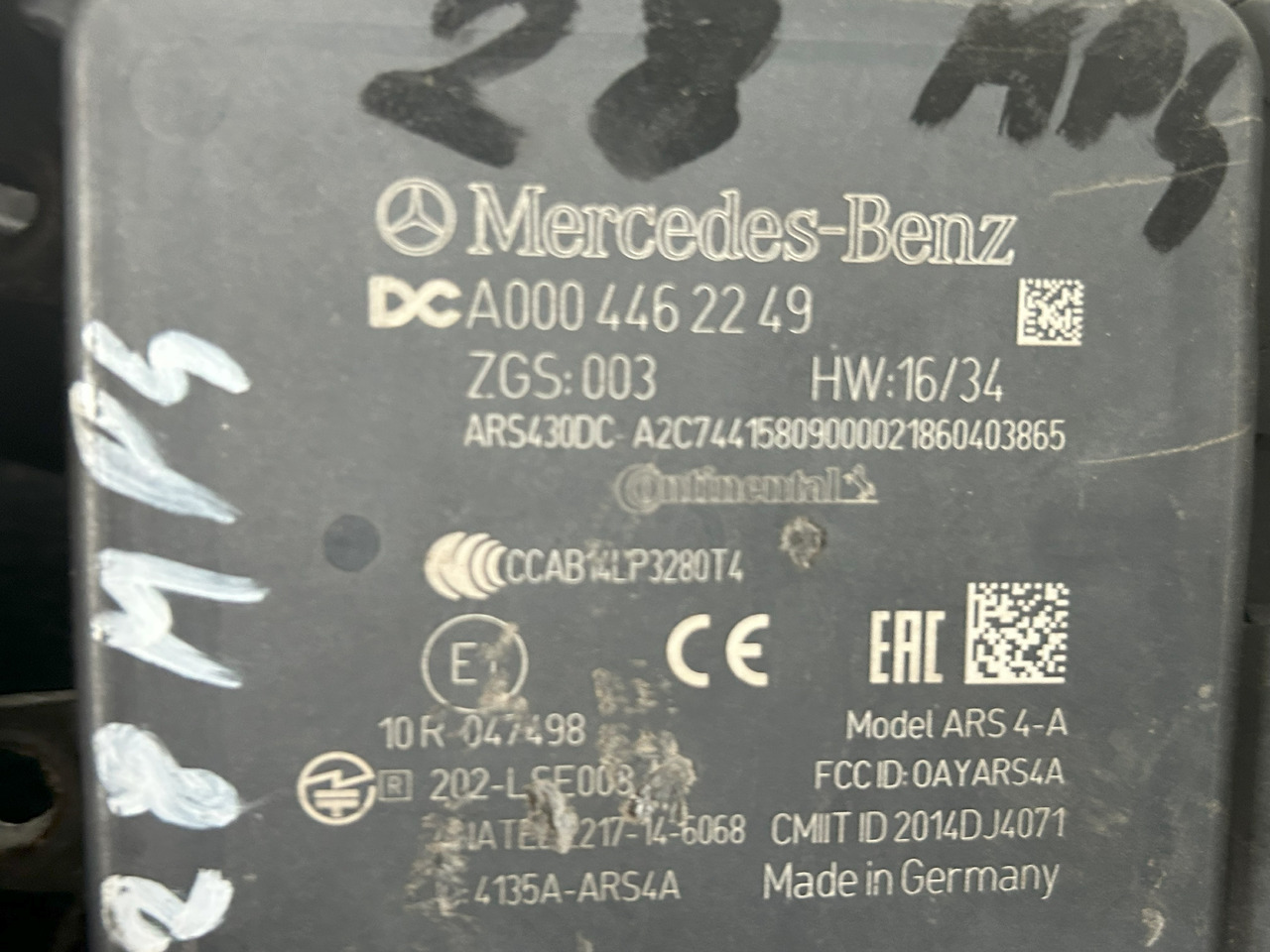 MERCEDES-BENZ RADAR DISTRONIC ACTROS MP4 - Calculator de bord: Foto 4 MERCEDES-BENZ RADAR DISTRONIC ACTROS MP4 - Calculator de bord: Foto 4