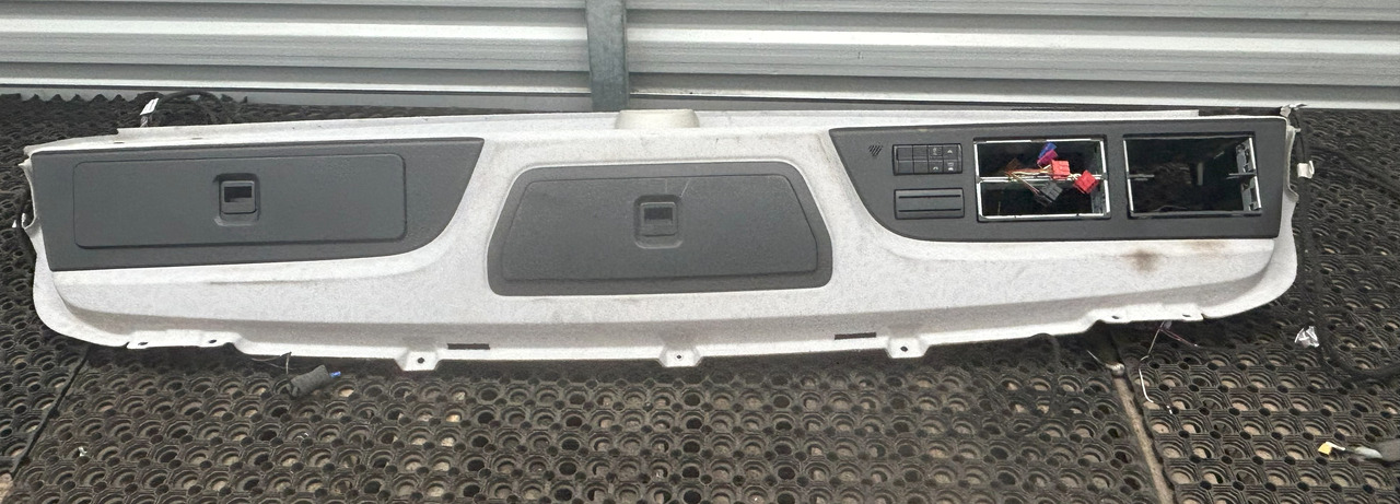 MERCEDES-BENZ UPPER COCKPIT STORAGE COMPARTMENTS SHELVES SHELF STORAGE COMPARTMENT L StreamSpace, 2.30 m - Cabină și interior: Foto 1 MERCEDES-BENZ UPPER COCKPIT STORAGE COMPARTMENTS SHELVES SHELF STORAGE COMPARTMENT L StreamSpace, 2.30 m - Cabină și interior: Foto 1