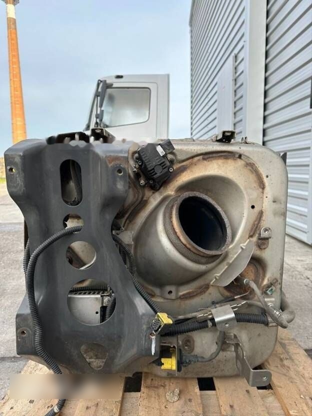 Mercedes-Benz ACTROS MP4 A0084902212 truck - Convertor catalitic pentru Camion: Foto 3 Mercedes-Benz ACTROS MP4 A0084902212 truck - Convertor catalitic pentru Camion: Foto 3