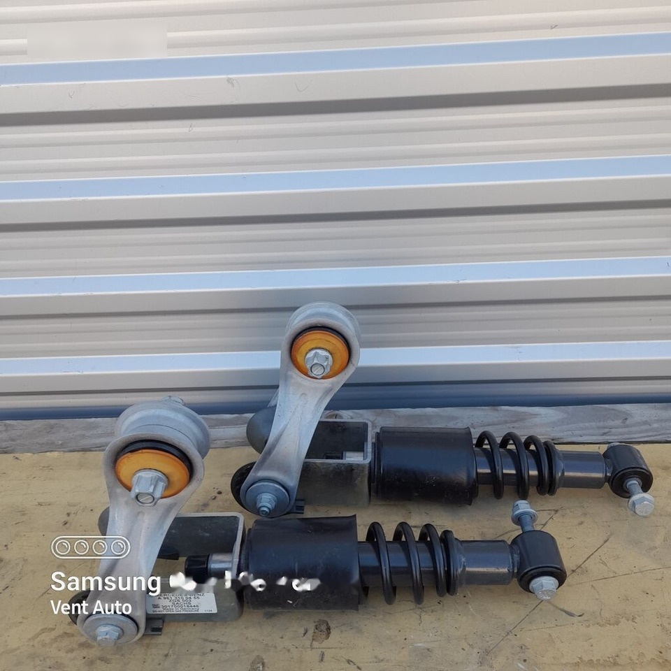 Mercedes-Benz ACTROS MP5 A9613100455 / A9613105255 / A9623101955 Mercedes-Benz A9613100455 / A9613105255 / A9623101955 - Amortizor pentru Camion: Foto 4 Mercedes-Benz ACTROS MP5 A9613100455 / A9613105255 / A9623101955 Mercedes-Benz A9613100455 / A9613105255 / A9623101955 - Amortizor pentru Camion: Foto 4
