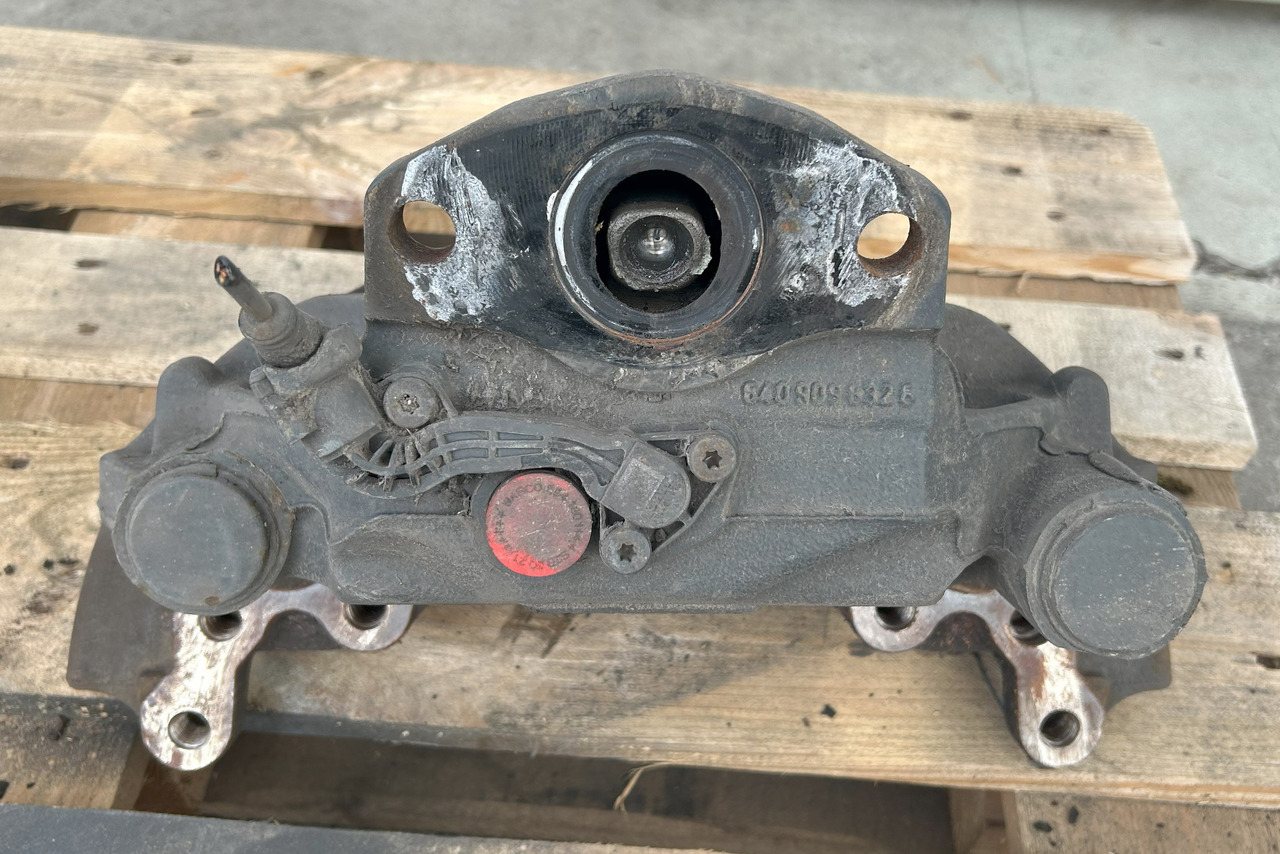 WABCO BRAKE CALIPER REAR LEFT MERCEDES ACTROS MP4 - Etrier de frână: Foto 1 WABCO BRAKE CALIPER REAR LEFT MERCEDES ACTROS MP4 - Etrier de frână: Foto 1