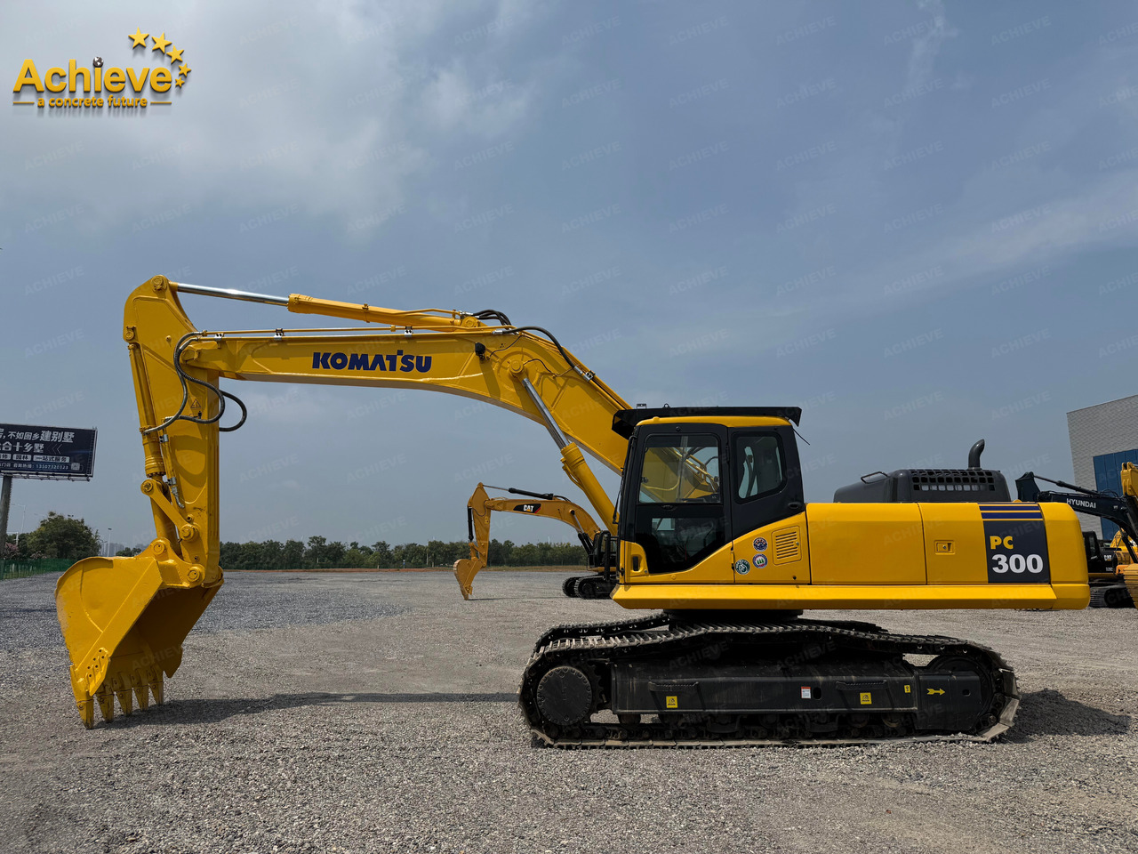 Komatsu hydraulic excavator PC300-8M0 187 /1950KW/rpm 1.4-2.0m³ 32000kg Remanufactured【ACHIEVE】 TOP CONDITION!!! - Excavator pe şenile: Foto 2 Komatsu hydraulic excavator PC300-8M0 187 /1950KW/rpm 1.4-2.0m³ 32000kg Remanufactured【ACHIEVE】 TOP CONDITION!!! - Excavator pe şenile: Foto 2