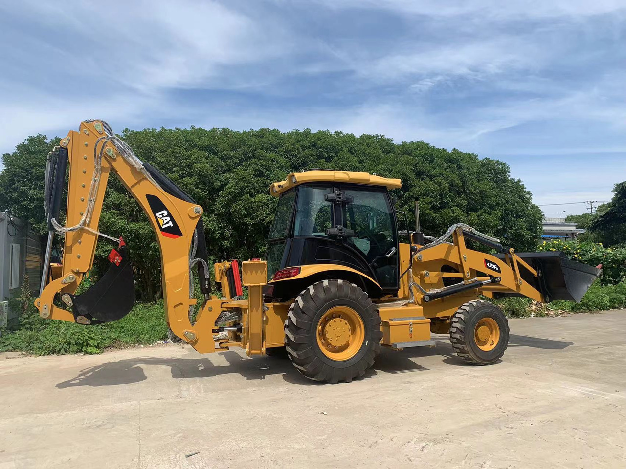 CATERPILLAR Backhoe Loader CAT 420F with Telescopic Boom - Buldoexcavator: Foto 4 CATERPILLAR Backhoe Loader CAT 420F with Telescopic Boom - Buldoexcavator: Foto 4