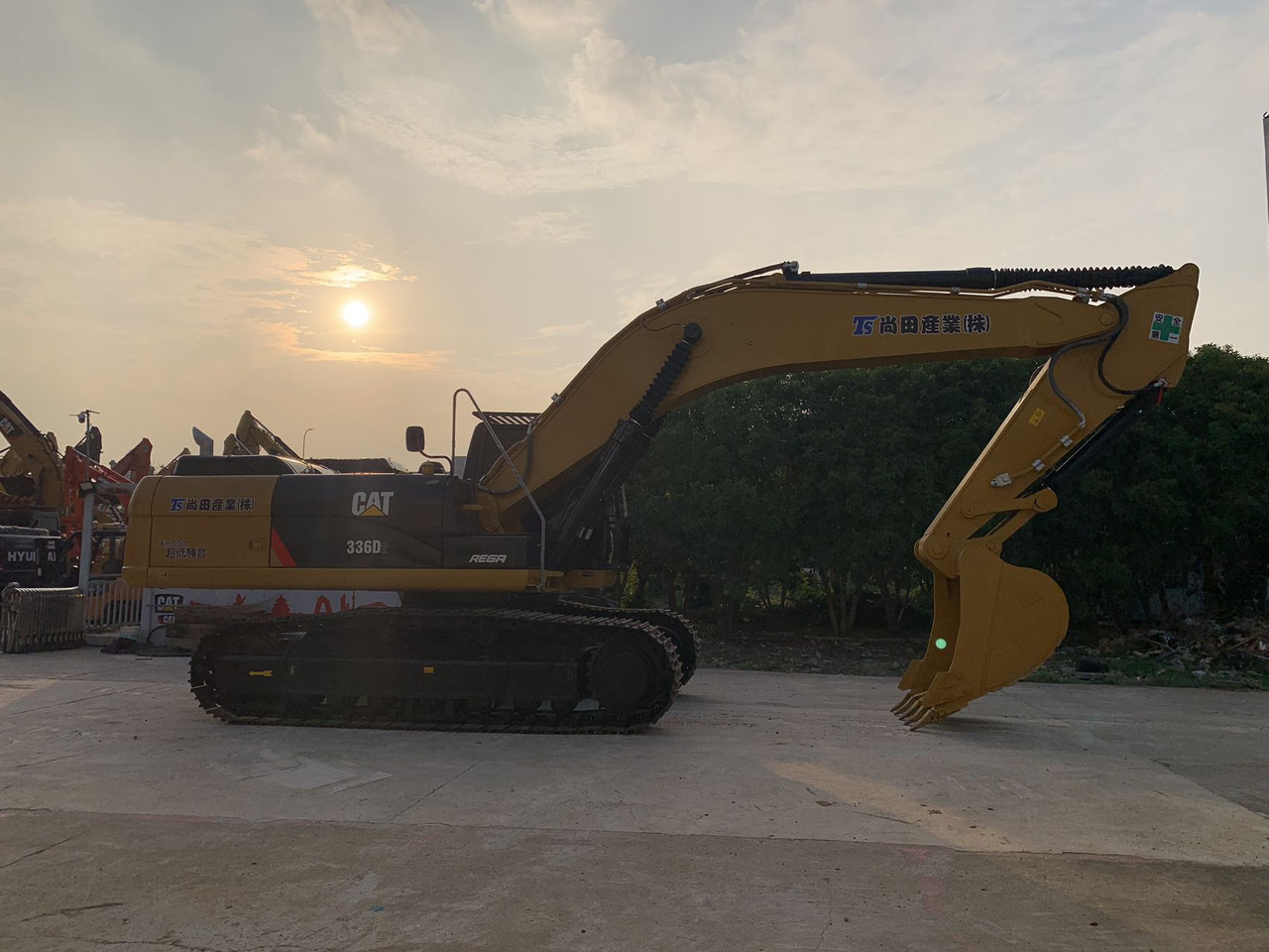 Caterpillar 36 ton Excavator CAT 336D, 336DL Mining Equipment - Excavator pe şenile: Foto 1 Caterpillar 36 ton Excavator CAT 336D, 336DL Mining Equipment - Excavator pe şenile: Foto 1