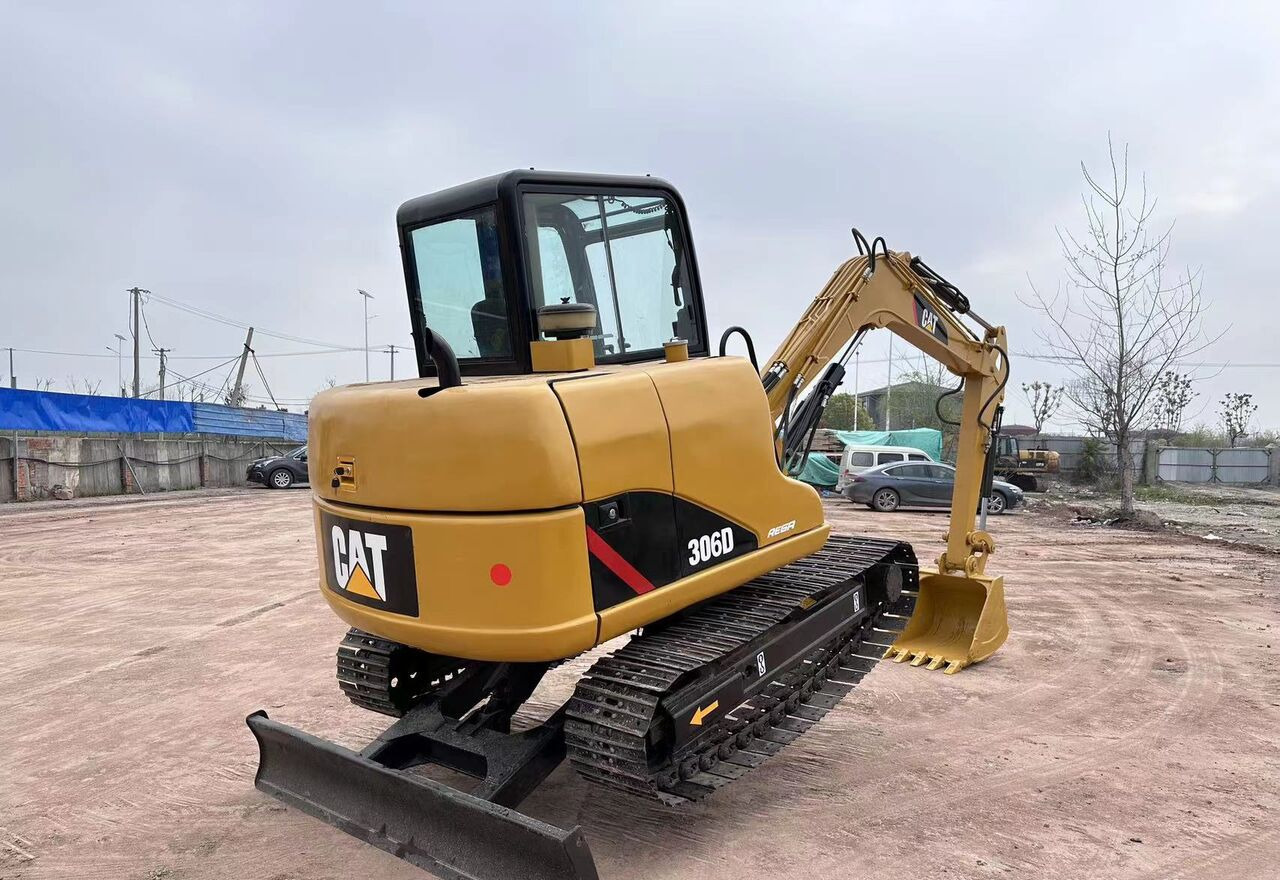 Caterpillar 6 ton Excavator CAT 306 Used Condition - Excavator pe şenile: Foto 1 Caterpillar 6 ton Excavator CAT 306 Used Condition - Excavator pe şenile: Foto 1