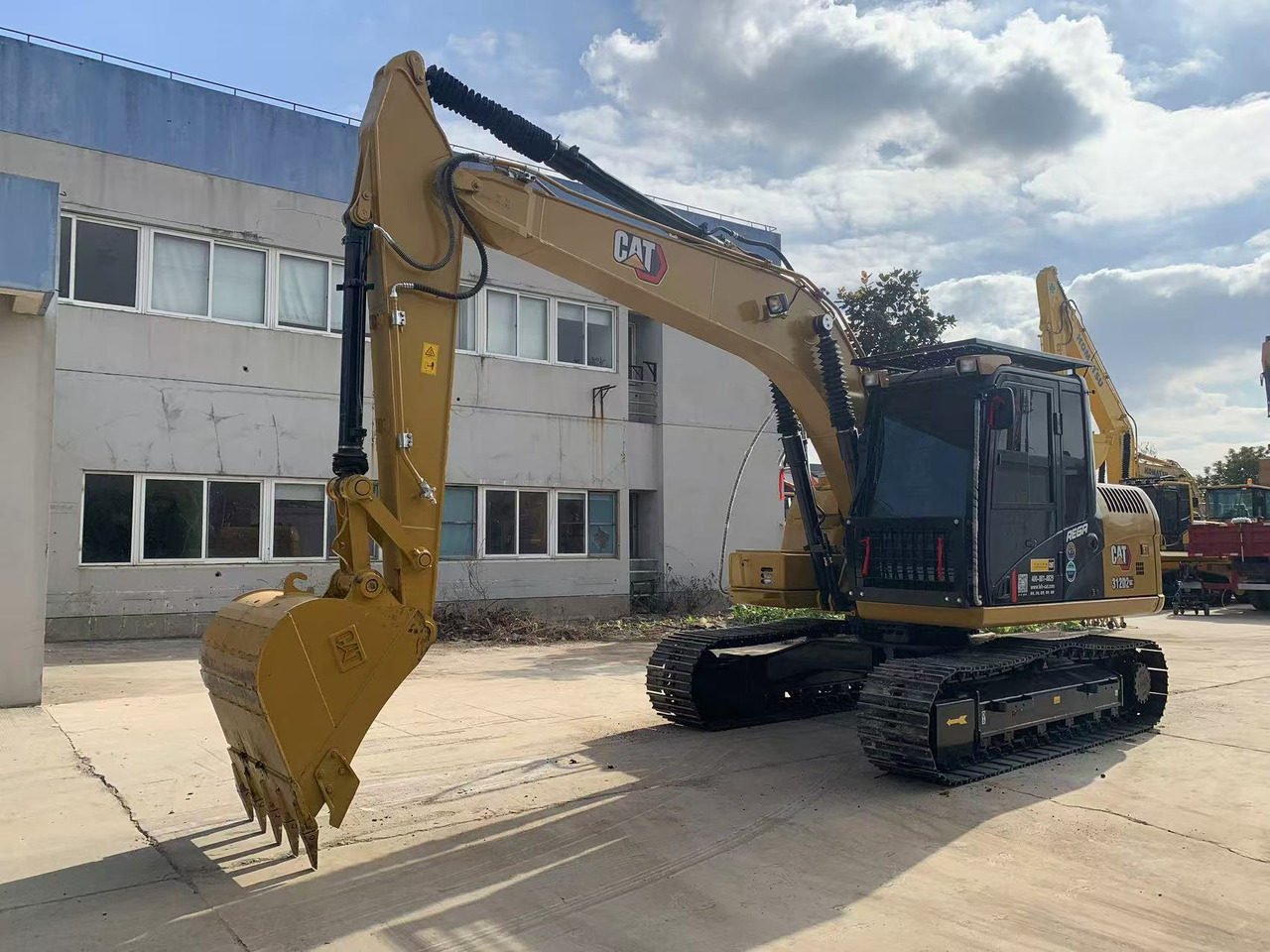 Caterpillar Excavator Good Price Secondhand Machine CAT 312D, 315D - Excavator pe şenile: Foto 5 Caterpillar Excavator Good Price Secondhand Machine CAT 312D, 315D - Excavator pe şenile: Foto 5