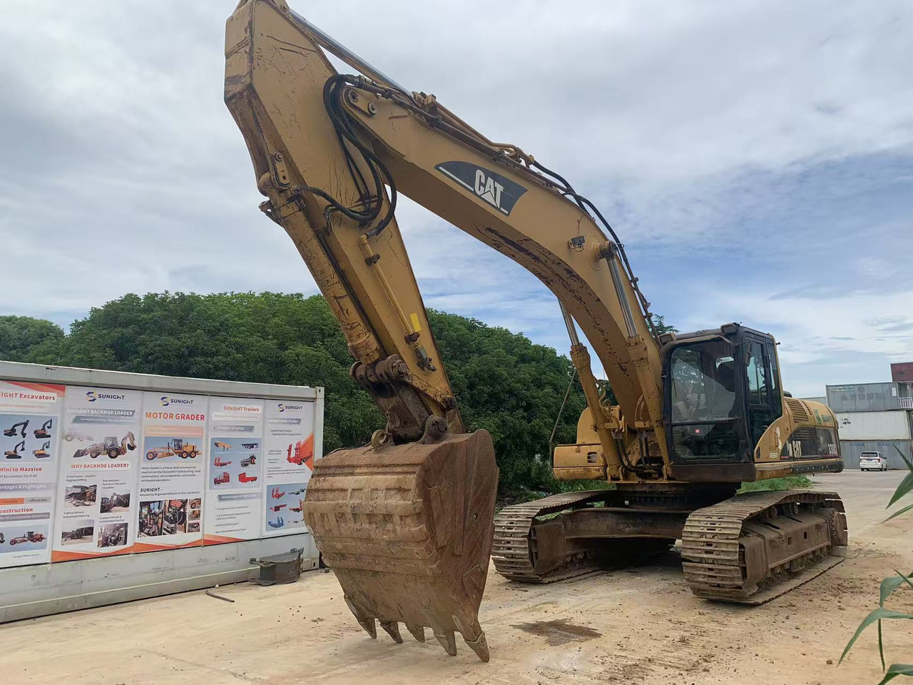Caterpillar Excavator Original Color CAT 330CL, 330BL Used Condtion - Excavator pe şenile: Foto 5 Caterpillar Excavator Original Color CAT 330CL, 330BL Used Condtion - Excavator pe şenile: Foto 5